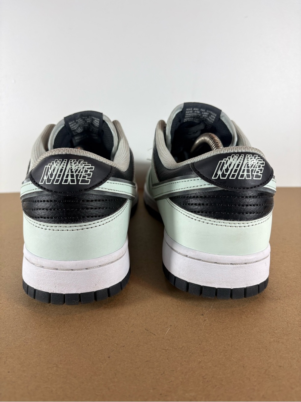 Nike Dunk Low Retro Premium 'Barely Green' Men's Lifestyle Shoes FZ1670-001 sz12 - Picture 7 of 9